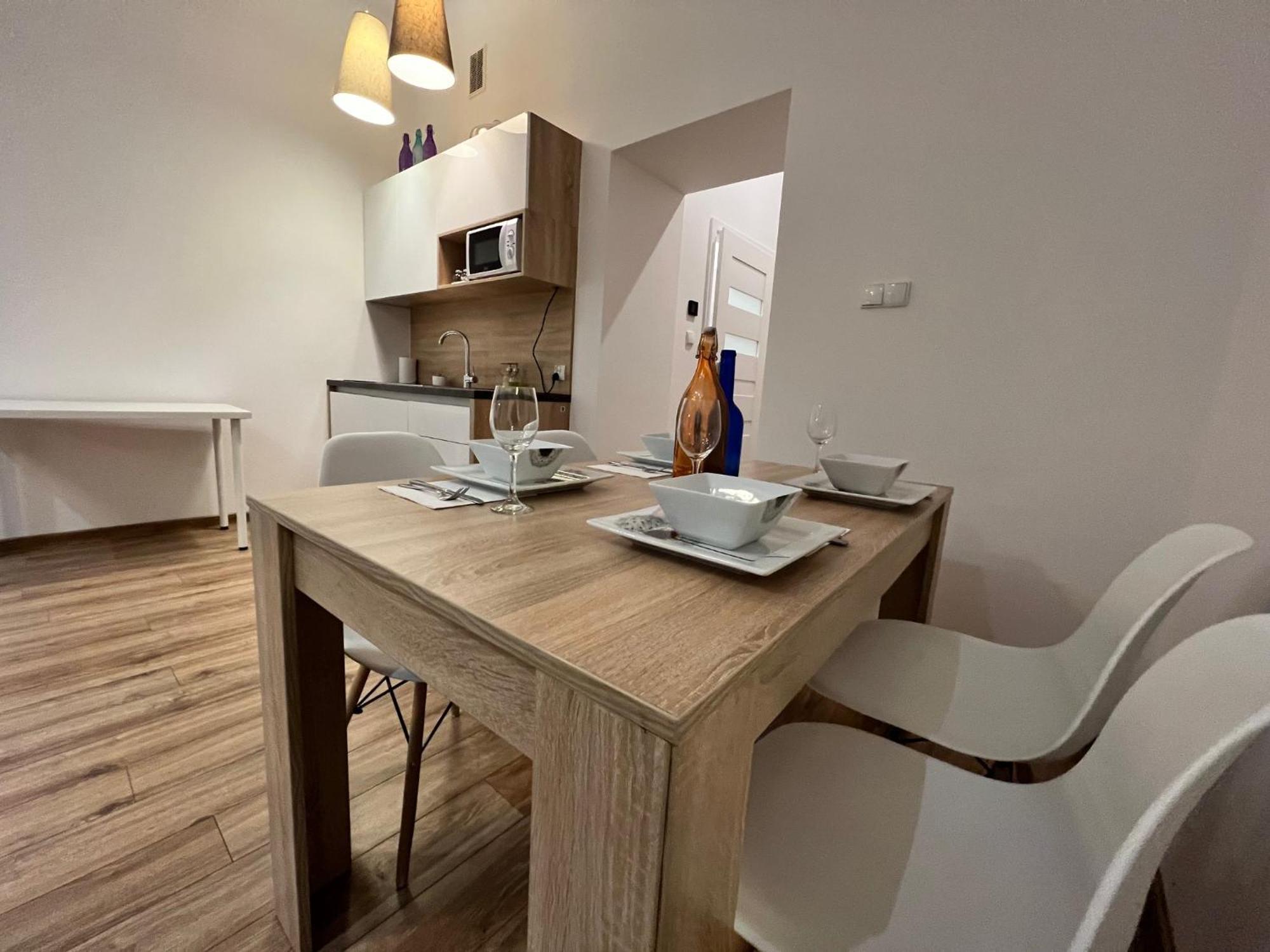 P&j Lubicz Apartment *