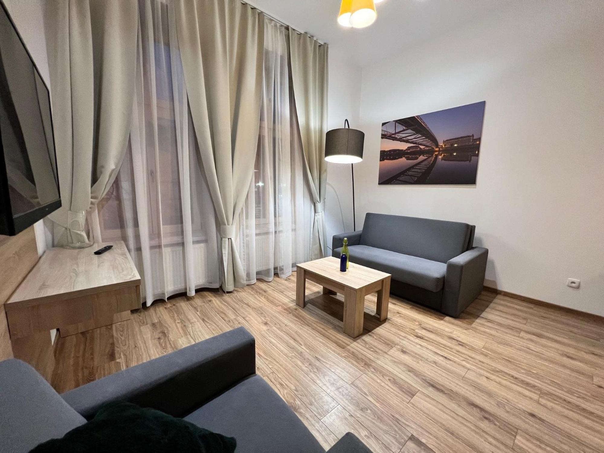 P&j Lubicz Apartment Krakau