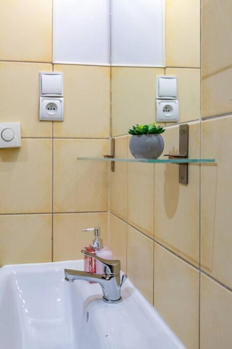 Comfort&central 2-bedroom Apt. Apartment