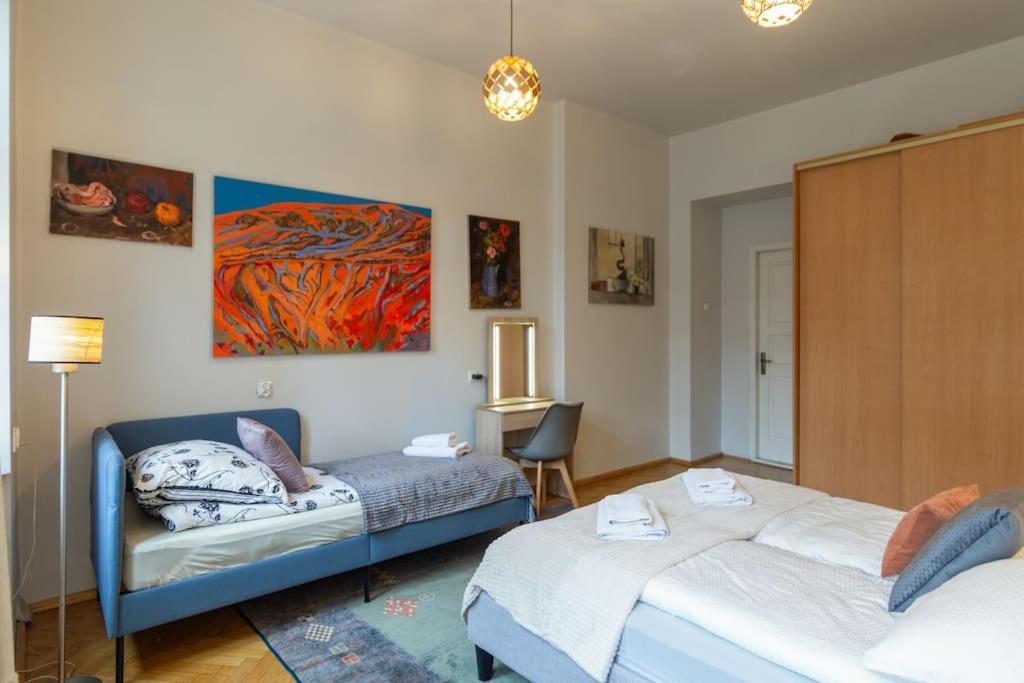 Apartament Comfort&central 2-bedroom Apt. *