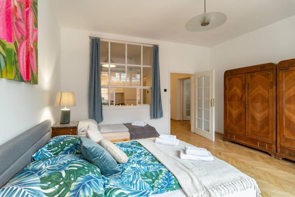 Apartment Essence Cracow Golden Location!