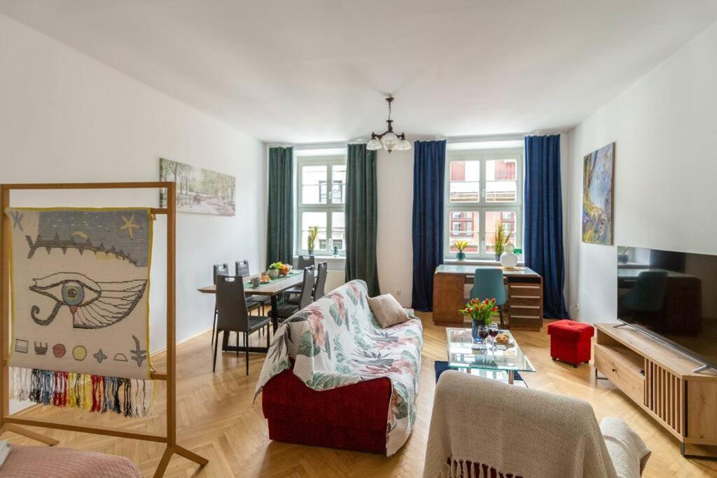 Essence Cracow Golden Location! Apartment *