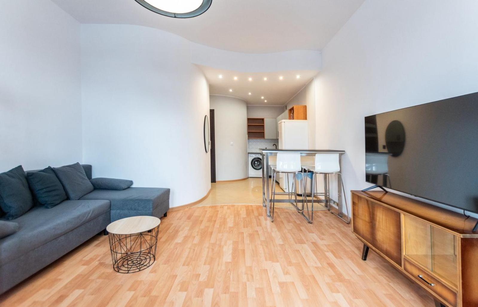 Apartment Lubomirskiego 9 *