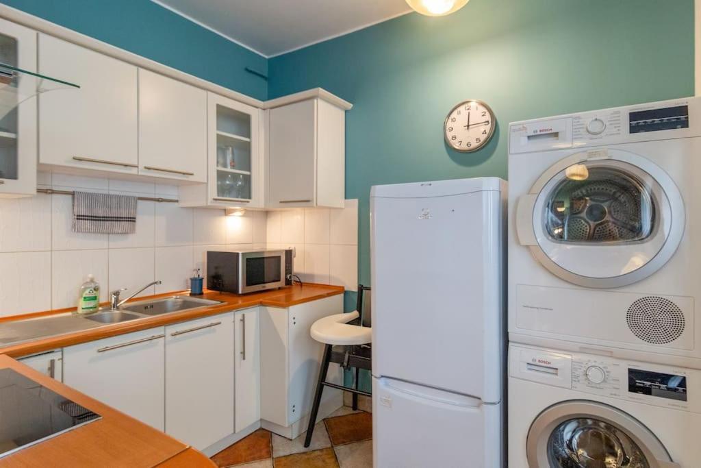 Domus Krakowski 3-bedroom Apt. Krakow