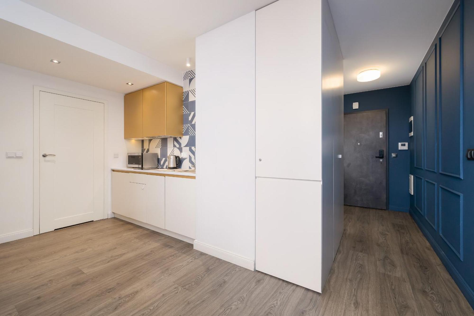 Apartamento Blue And With Bright Pink Bedroom In By Renters *