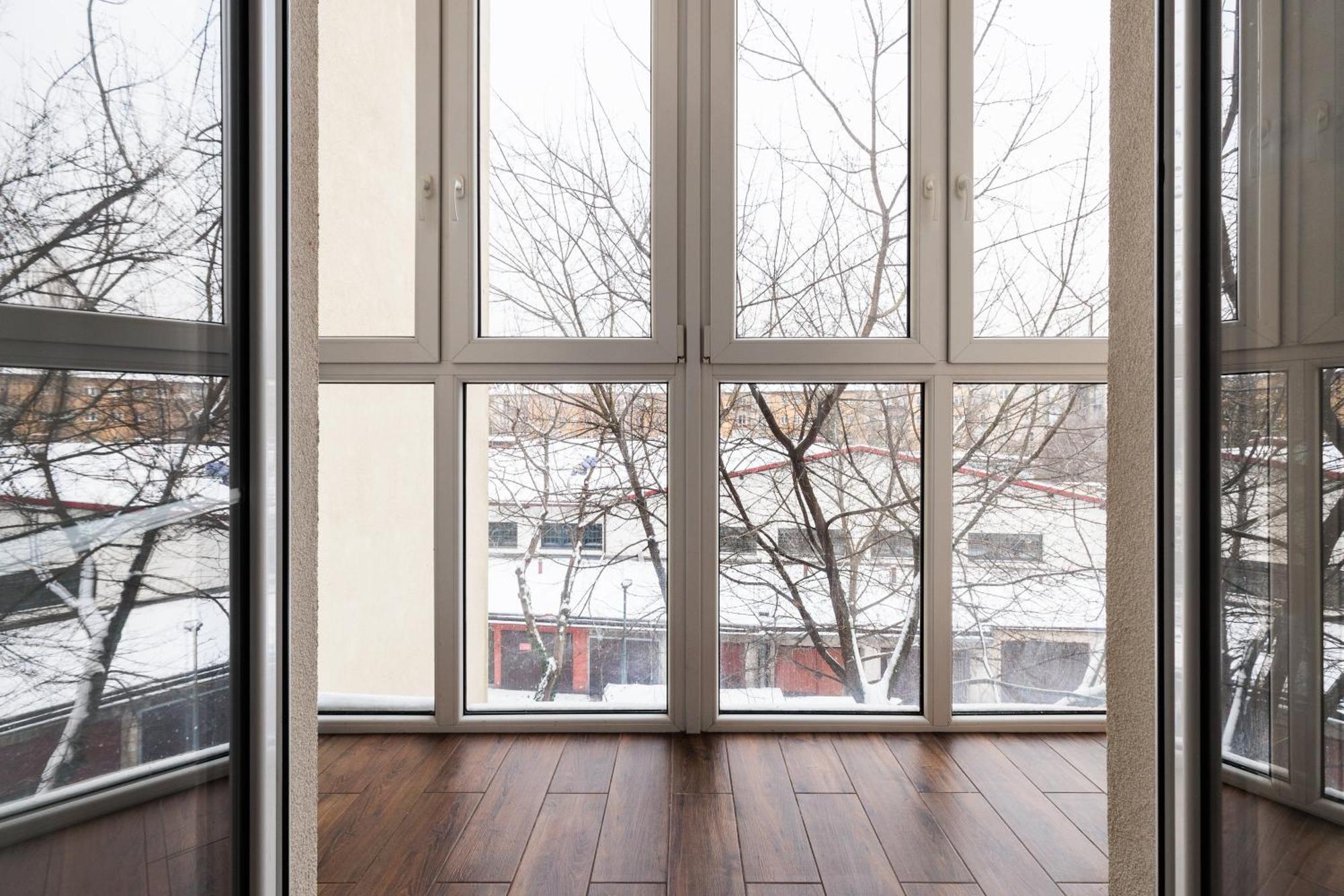 Luminous Loft - Modern Old Town - By Upstairs Apartment