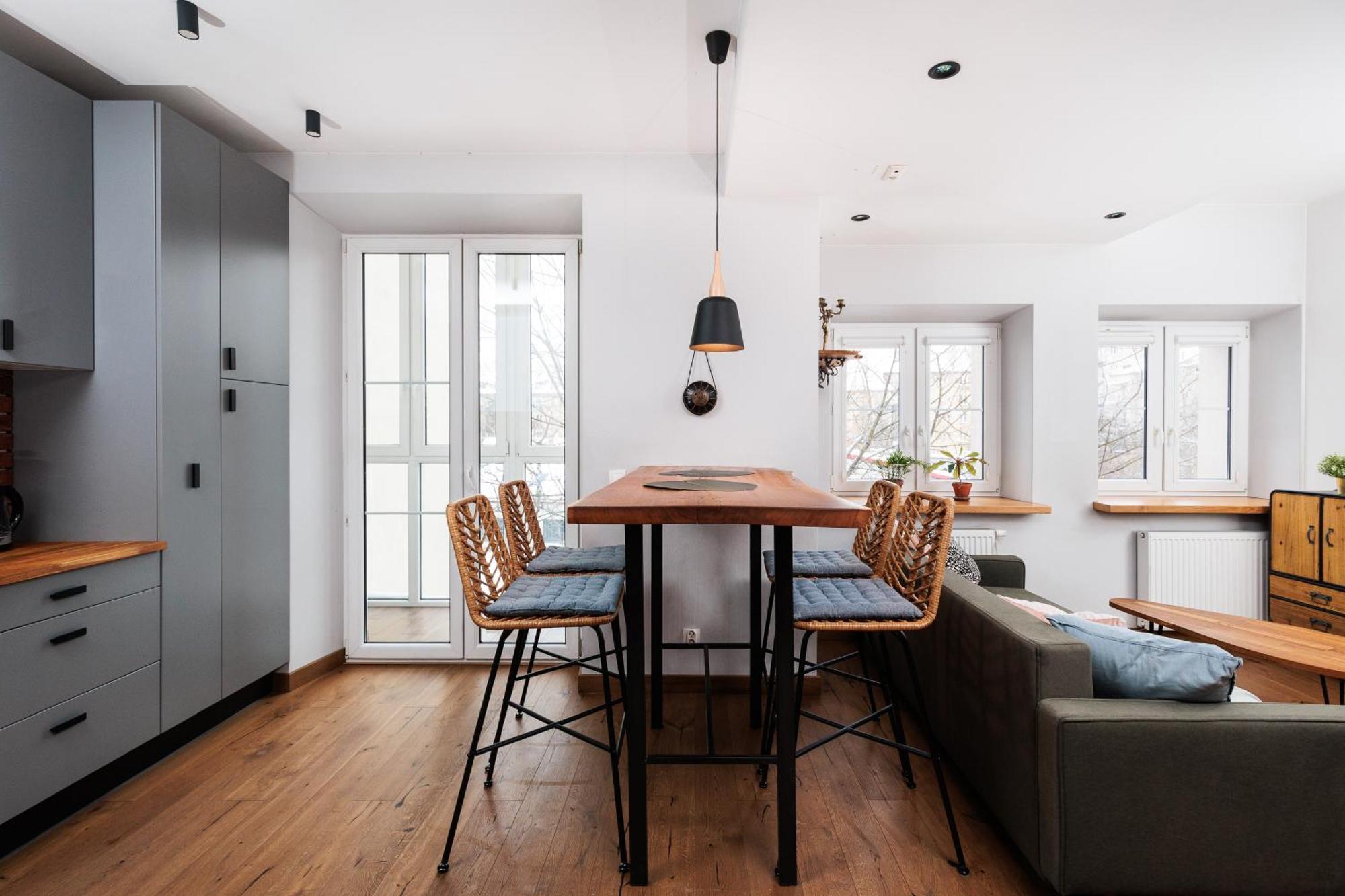 Luminous Loft - Modern Old Town - By Upstairs Apartment Krakow
