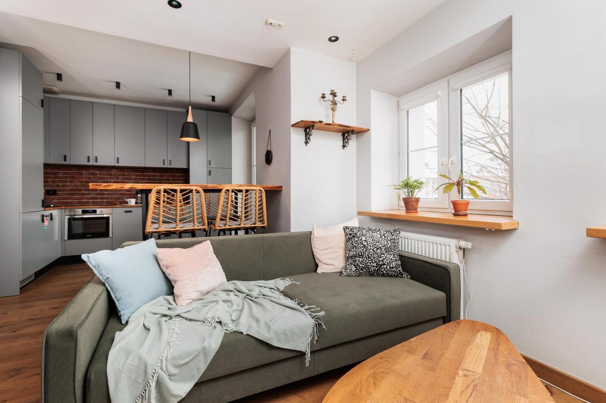 Apartment Luminous Loft - Modern Old Town - By Upstairs *