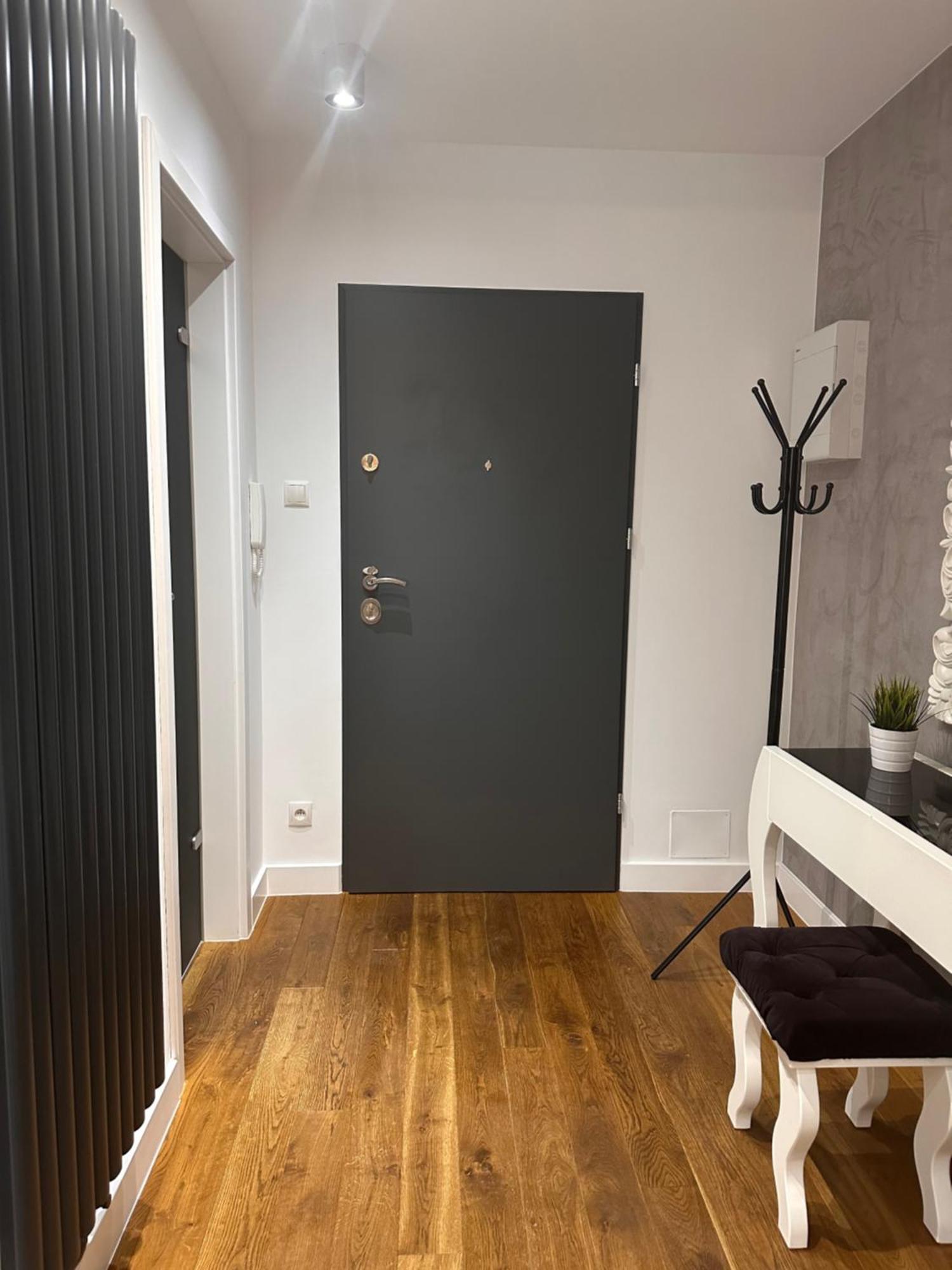 Lux Centre Apartment