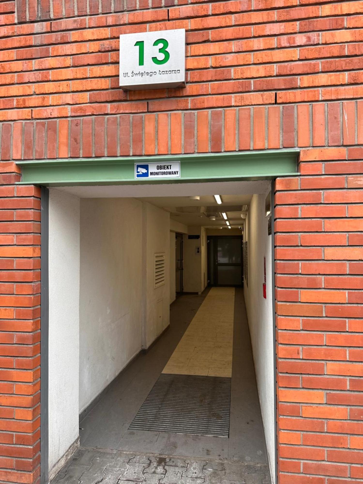 Lux Centre *