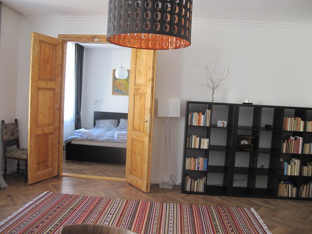 Apartament Czapskich Big House Apartment *