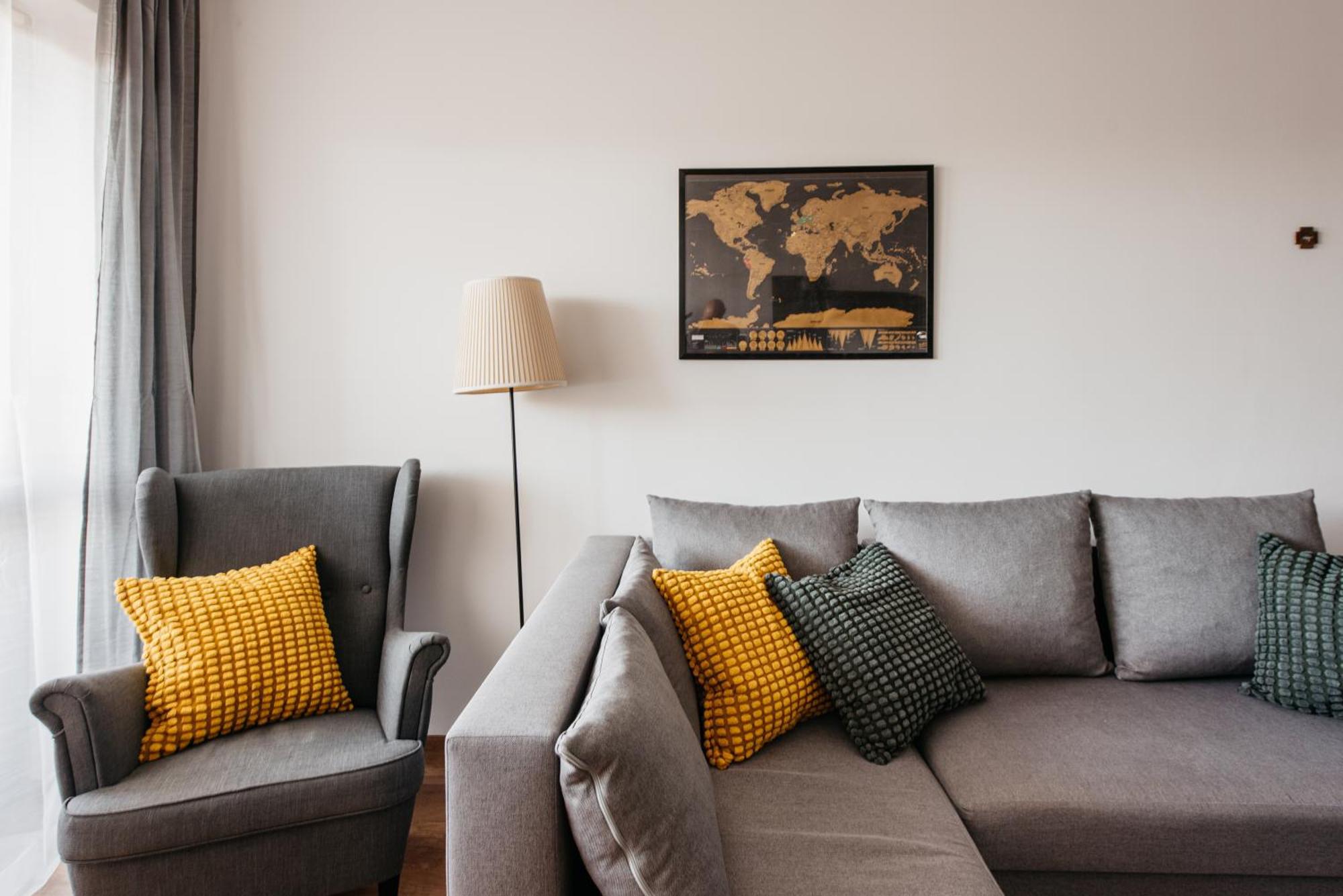 2-room With Garage And Air Conditioning In The Center Apartment *