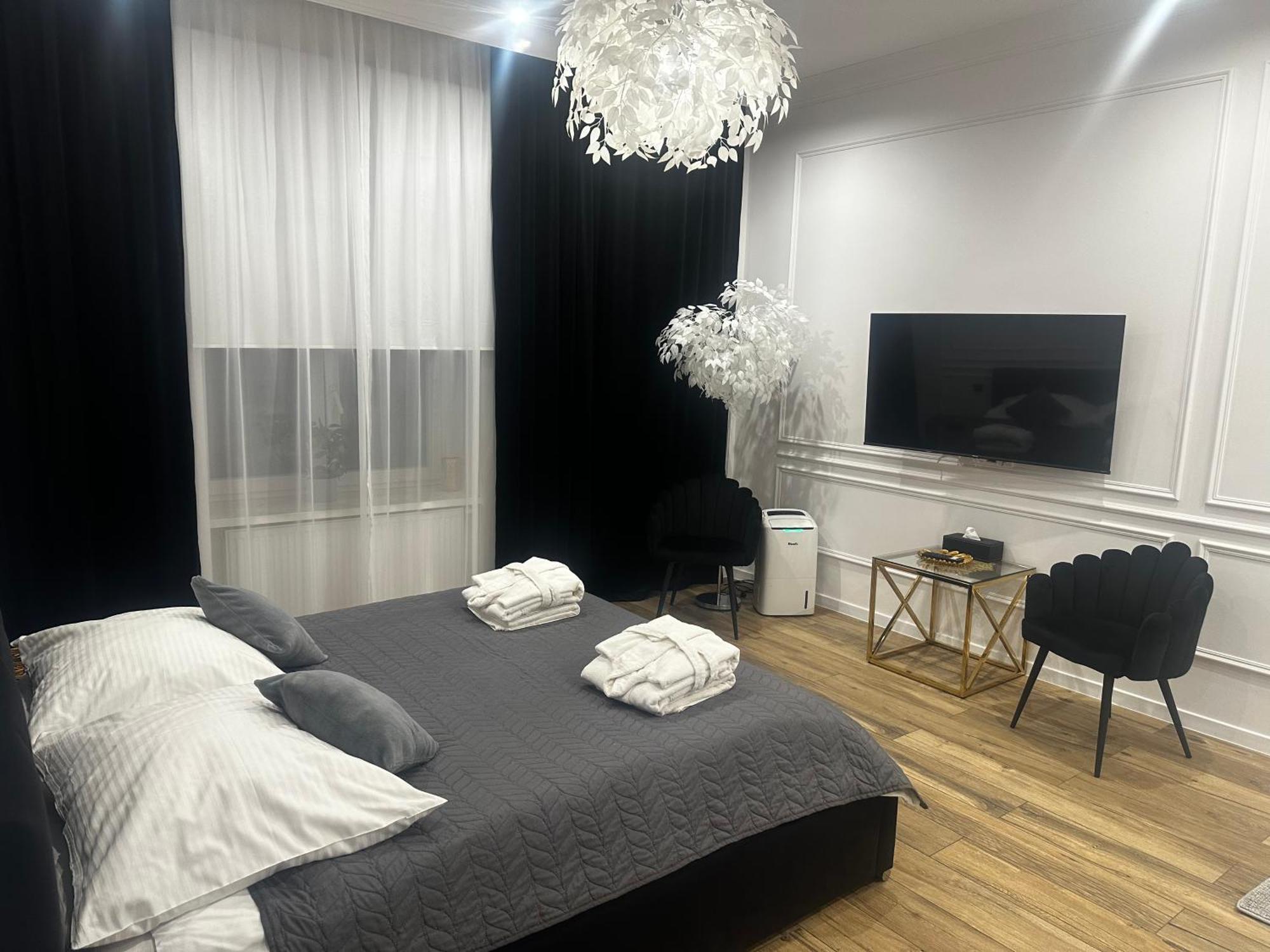 Shine Prywatne Jacuzzi Starowislna Cracóvia