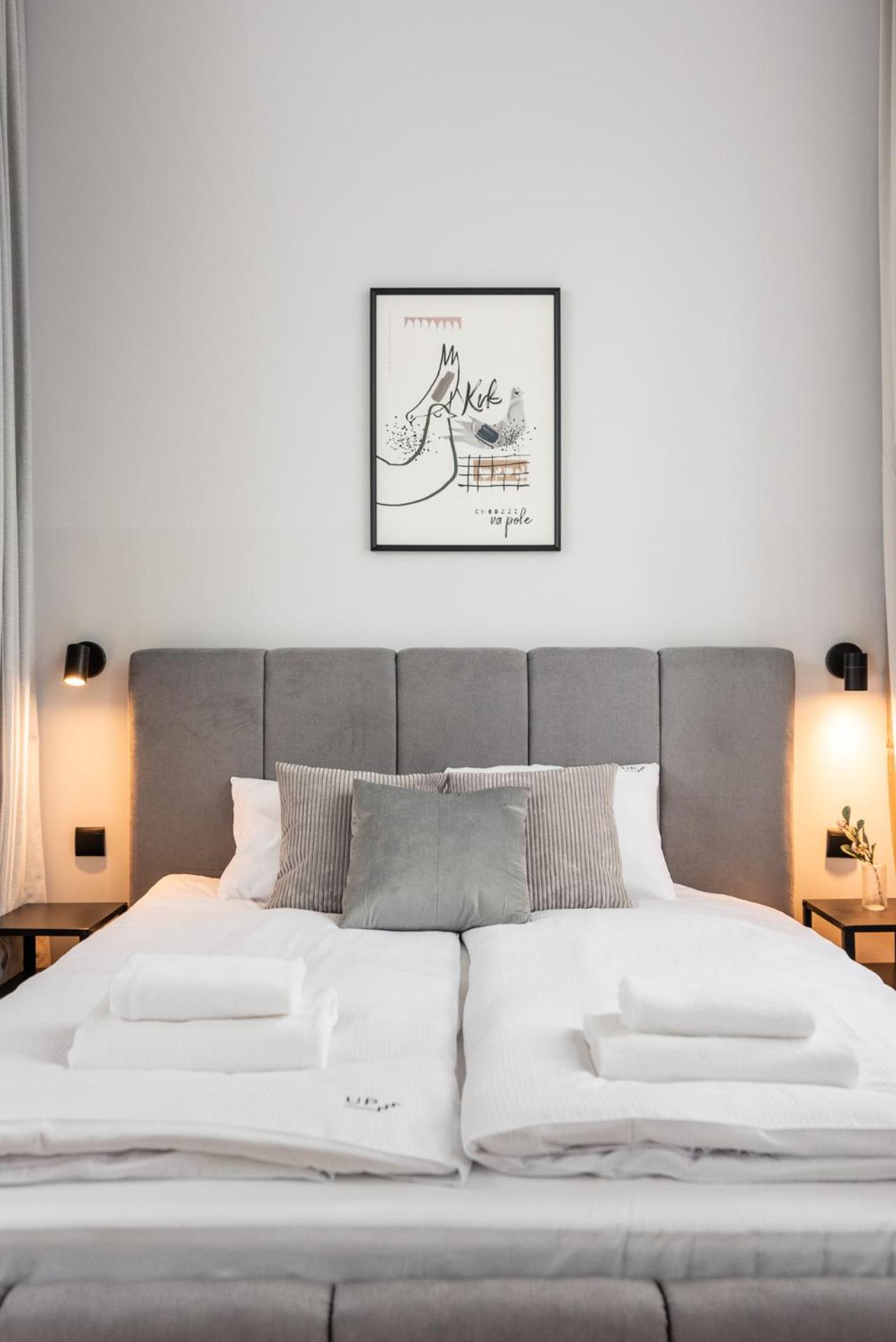 Modern Centrally Located - By Upstairs *