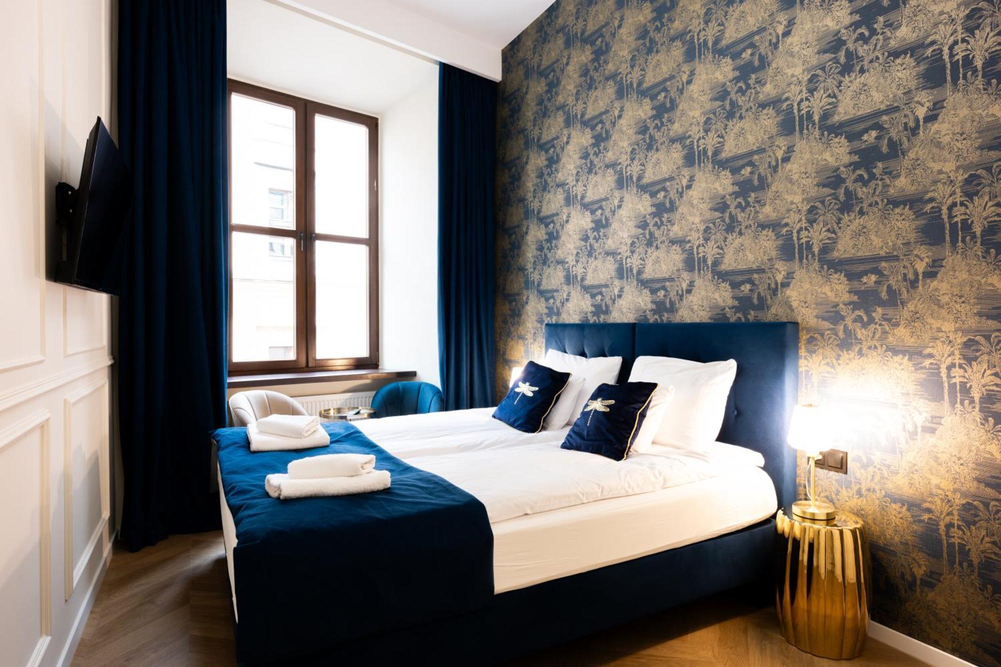 Bracka Main Square Apartment