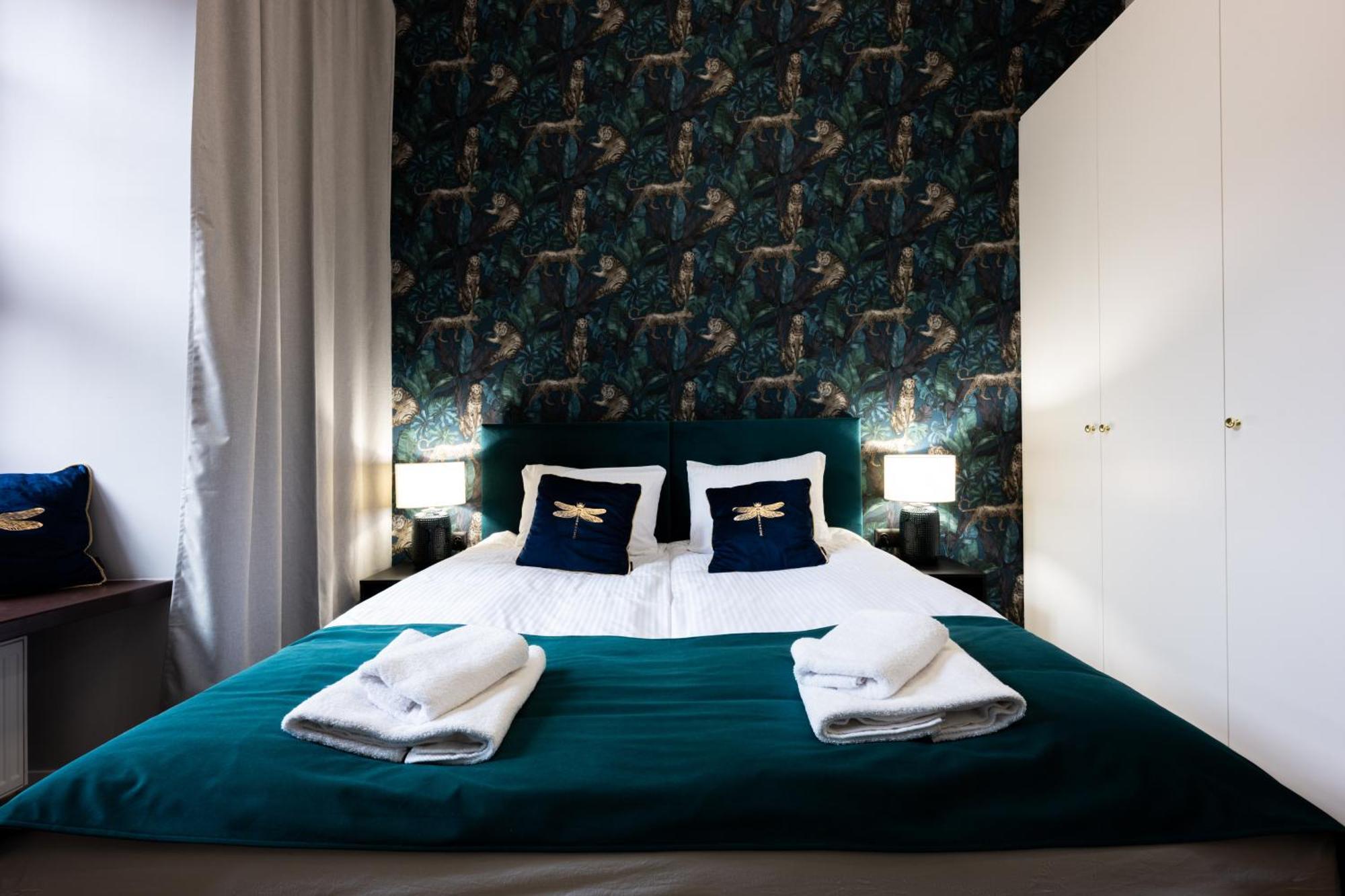 Bracka Main Square Apartment