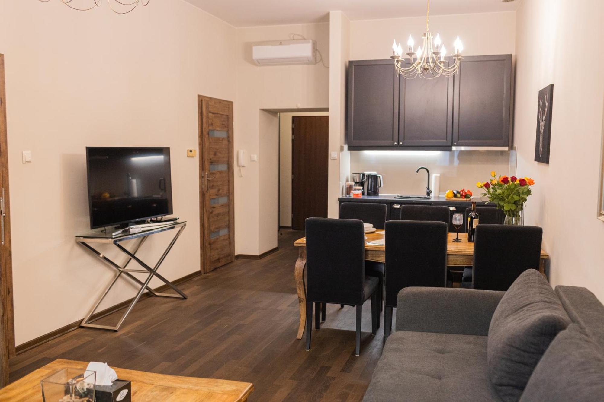 Lux Apartmenty - Old Apartment Krakau