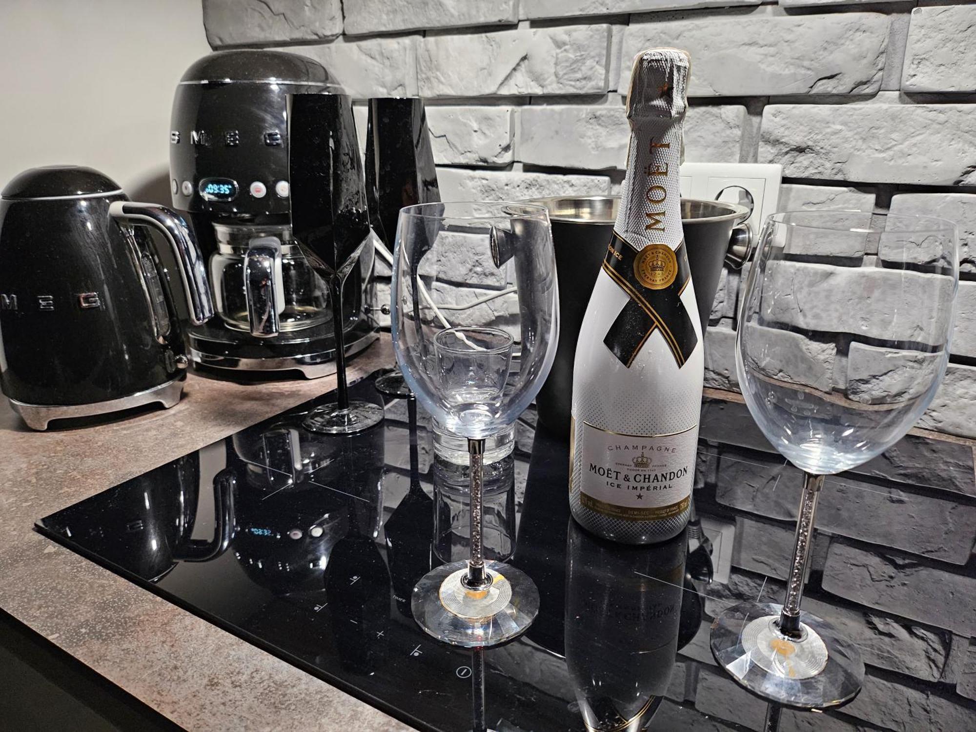 Apartment Luksusowy 60 M Z Jacuzzi Oraz Z Ogrodkiem Na Dachu Na Wylacznosc ! *