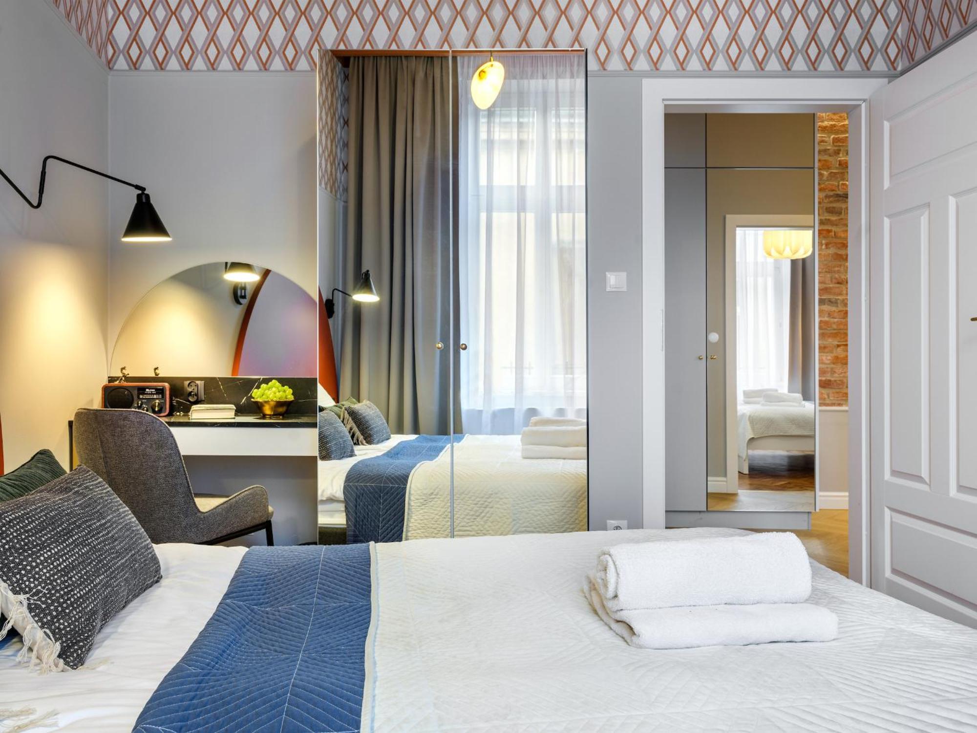 Chill Old Town & Wawel Hill By Vistula River - By Homelike Apartment *