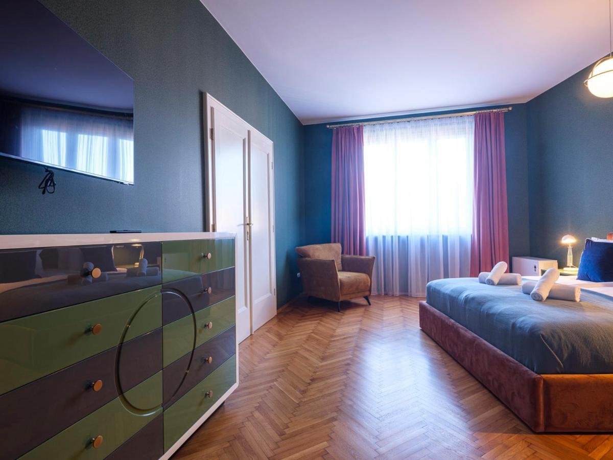 Tyzenhauz Grand Appartement