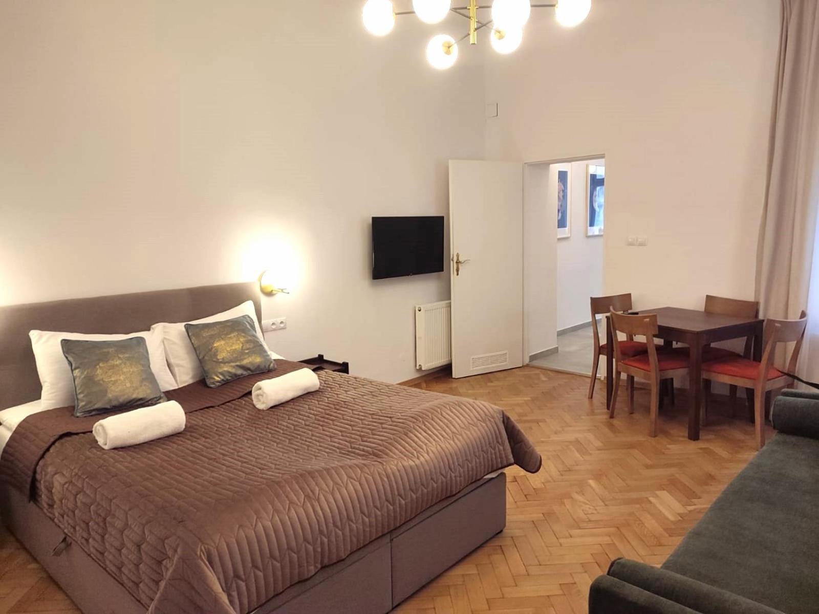 Unique Style Old Town - 25 Min From The Airport - By Homelike Krakau