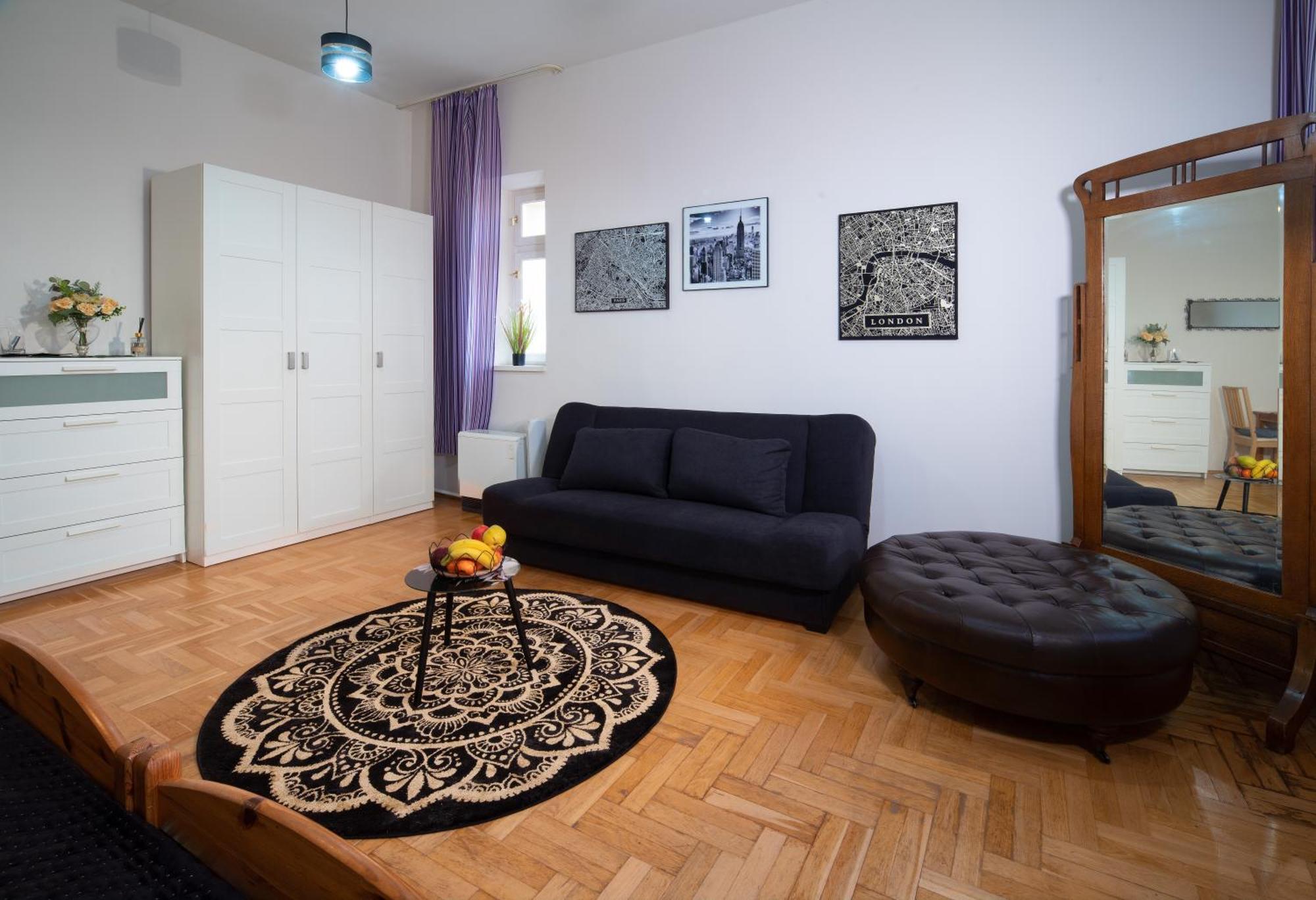 Apartment Cozy Rachel-near Rynek Netflix