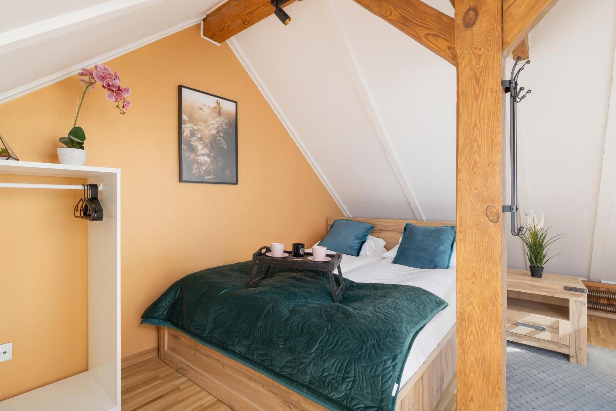 The Historic Kazimierz District - With Parking By Renters Apartamento *