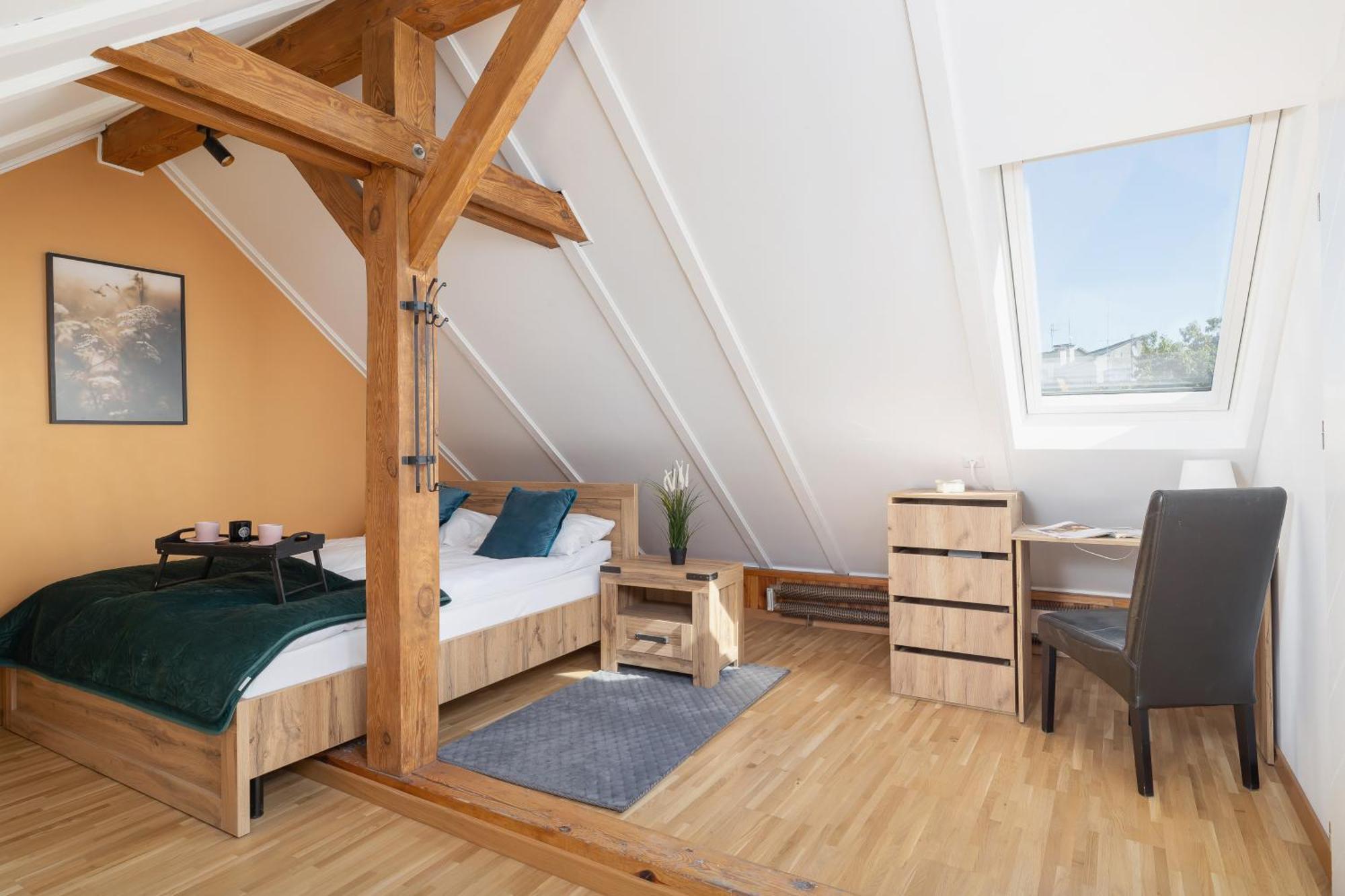 The Historic Kazimierz District - With Parking By Renters Apartamento Cracóvia