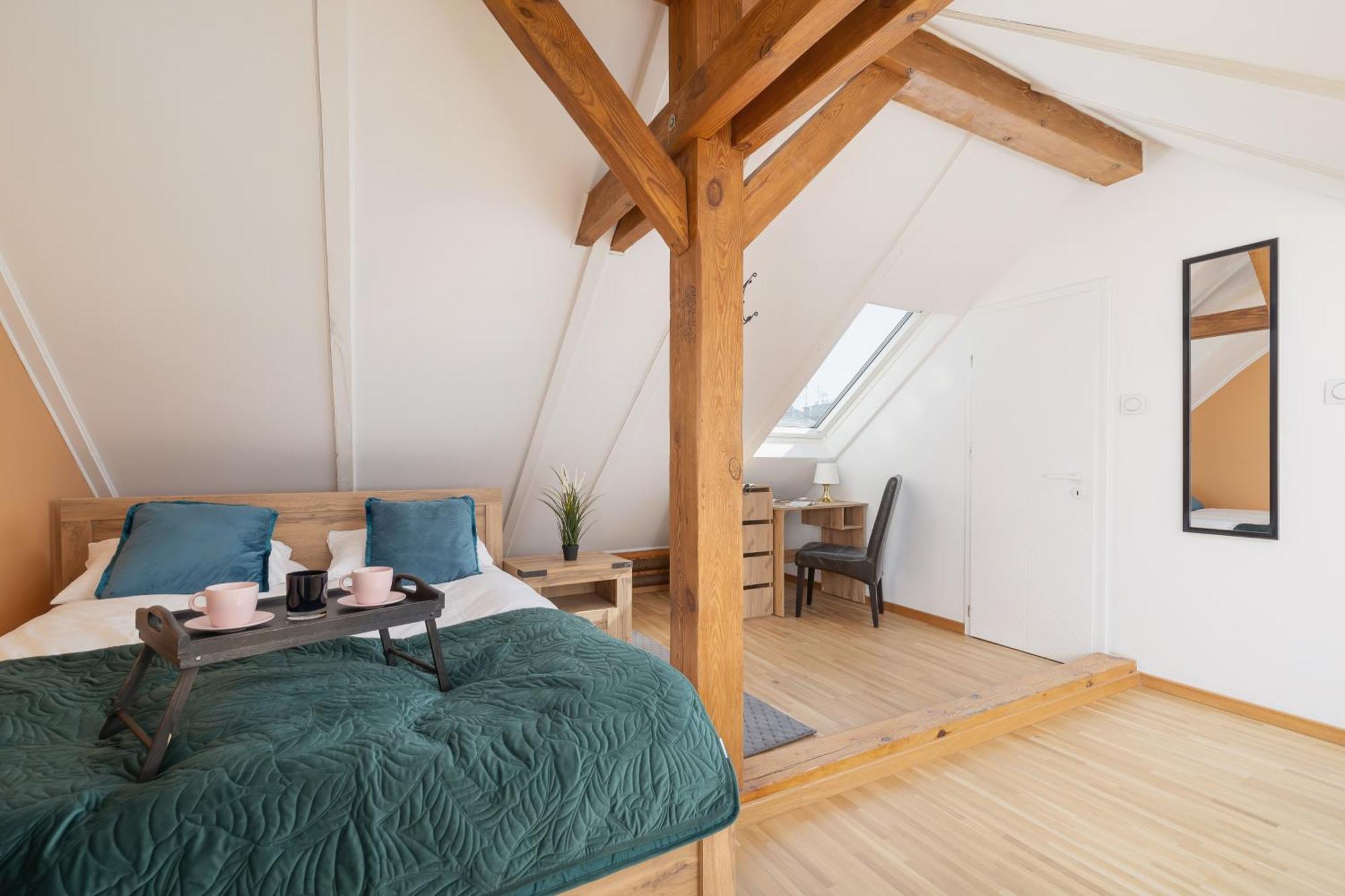The Historic Kazimierz District - With Parking By Renters *