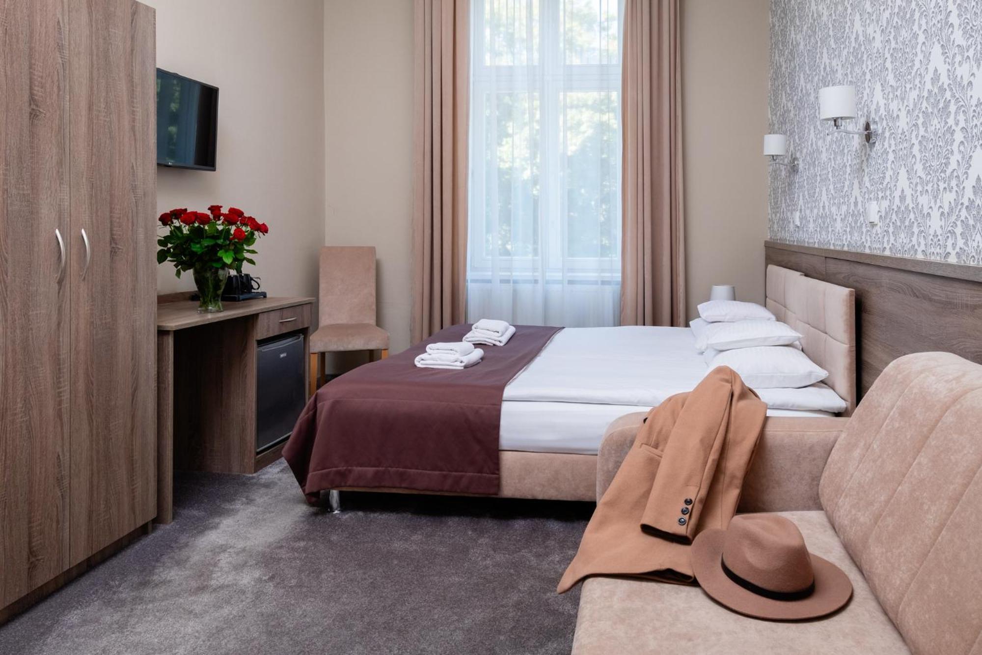 Hotel Maximum 3*