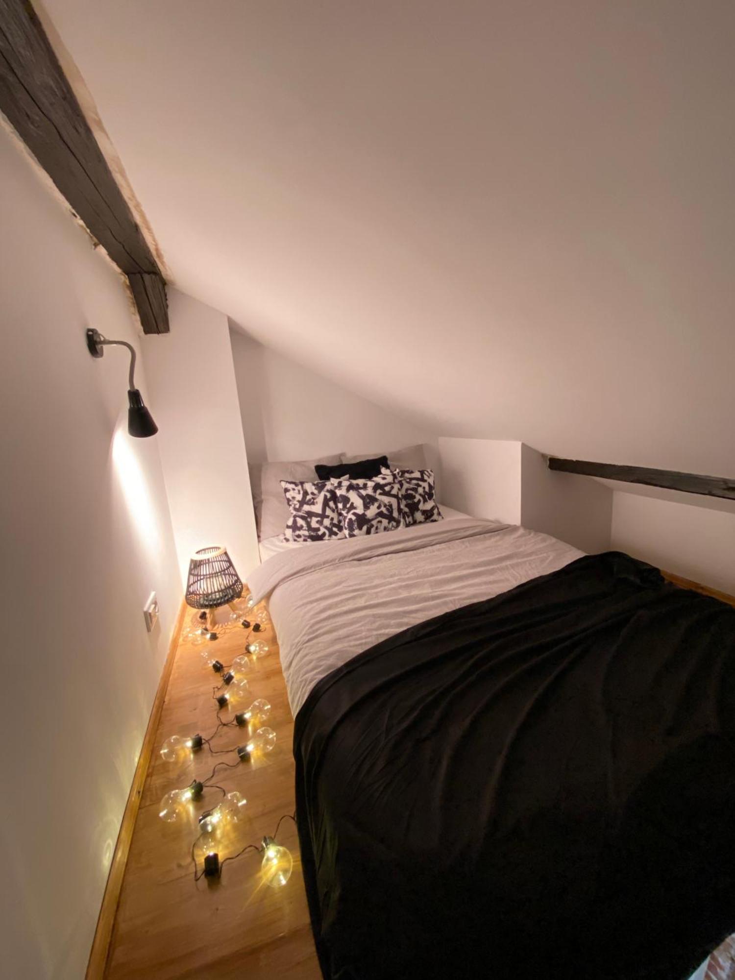 High Five Apartment