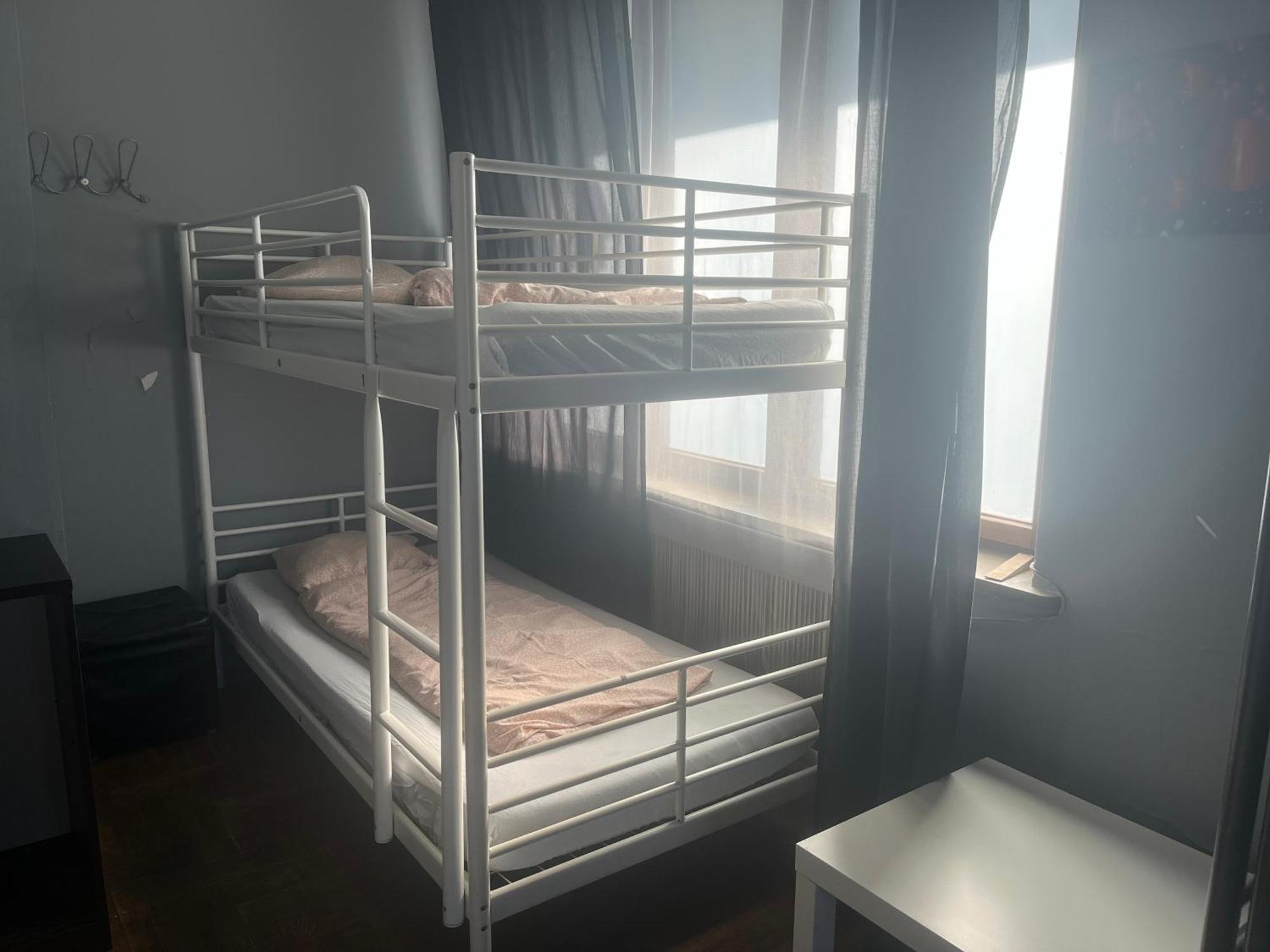 4.couples&4.friends Bed & Breakfast 2*