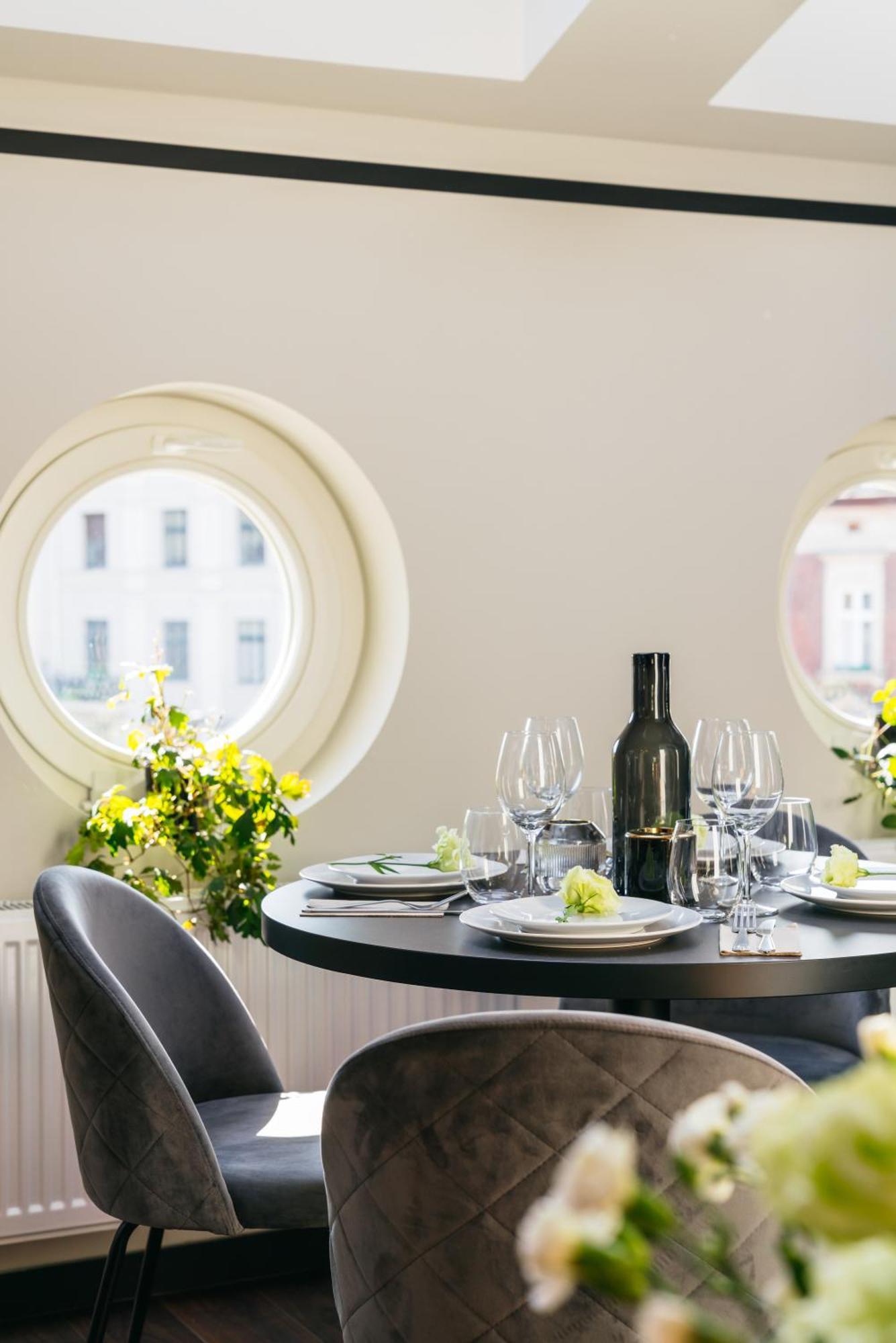 Appartement Estery12 - Loftaffair Collection Krakau