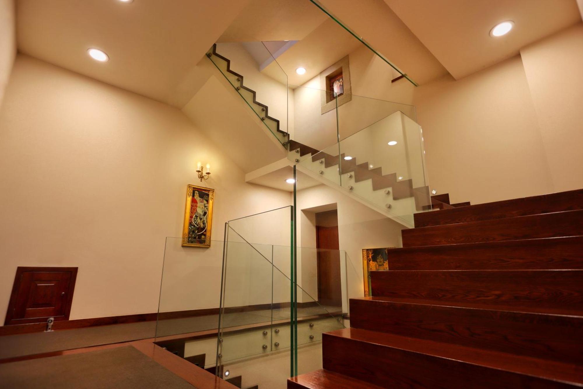 9 Aparthotel *