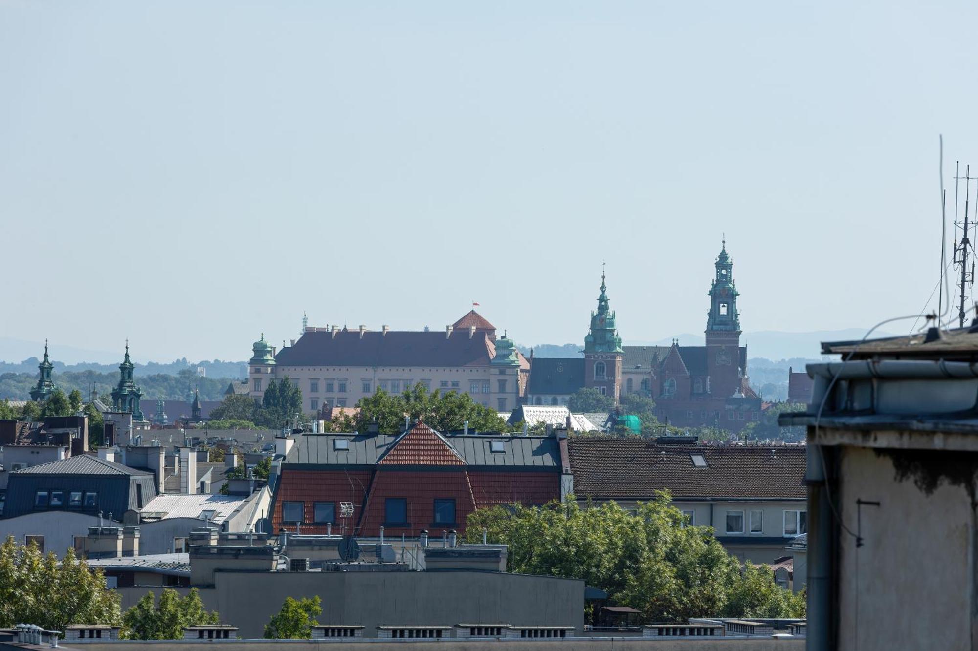 Slowacki Avenue Family Cracow By Renters Apartment *