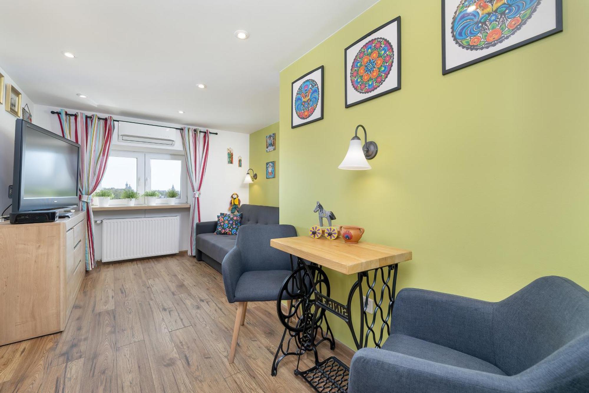 Slowacki Avenue Family Cracow By Renters Krakow