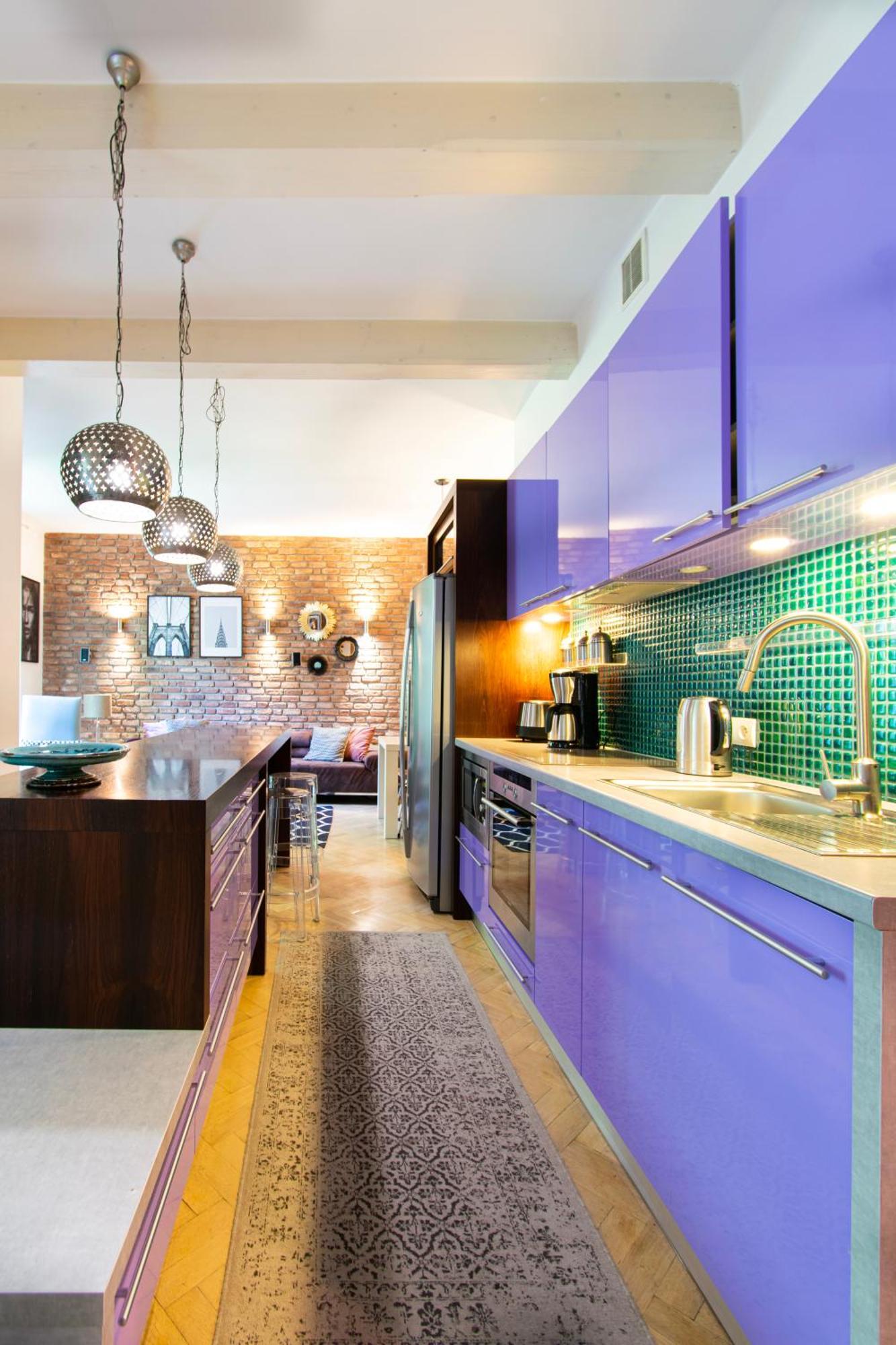 Spacious 3br With Ac In Living Room, 2 Balconies * Krakow