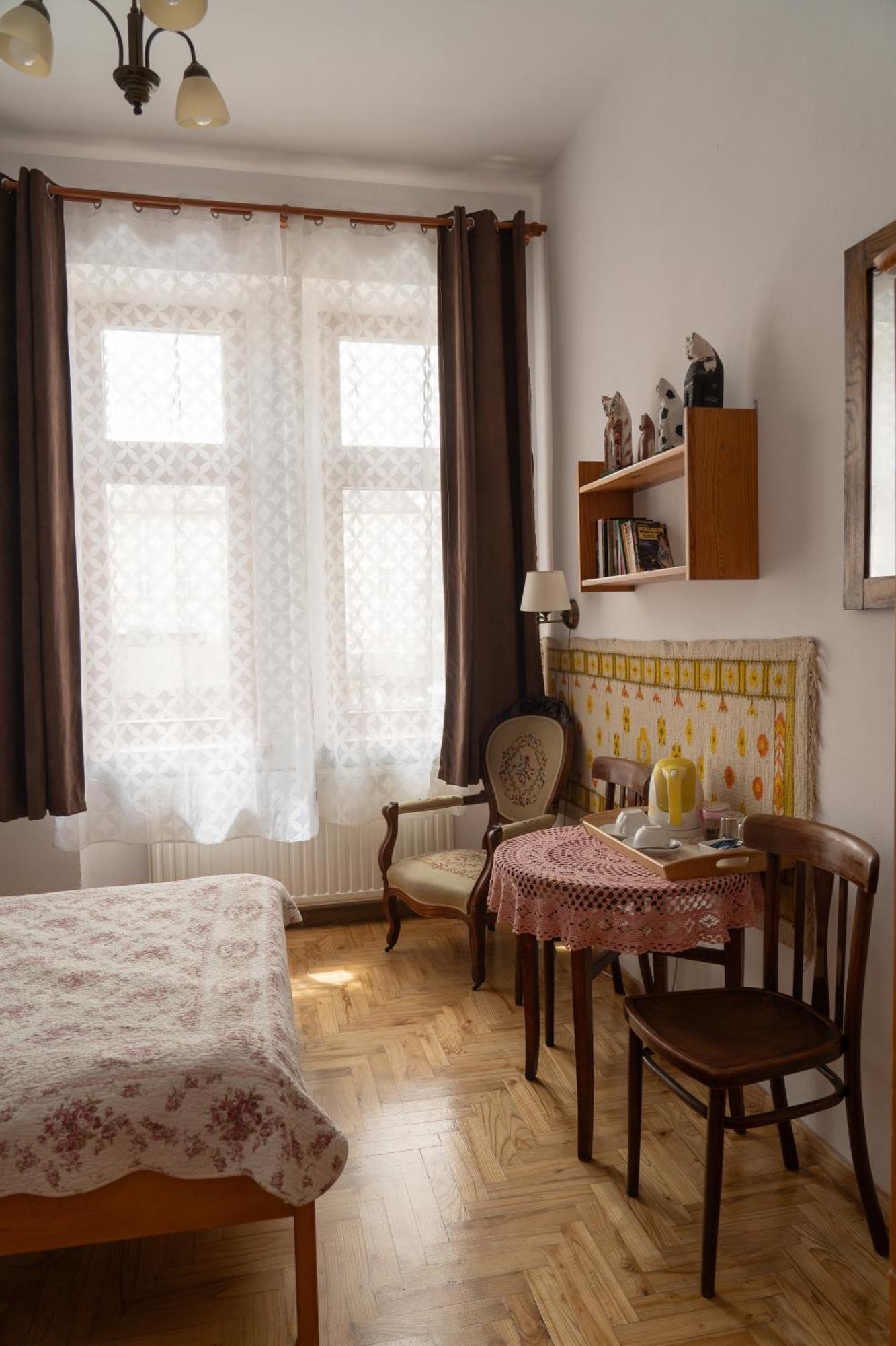 Kolory Nocleg ze śniadaniem Kraków