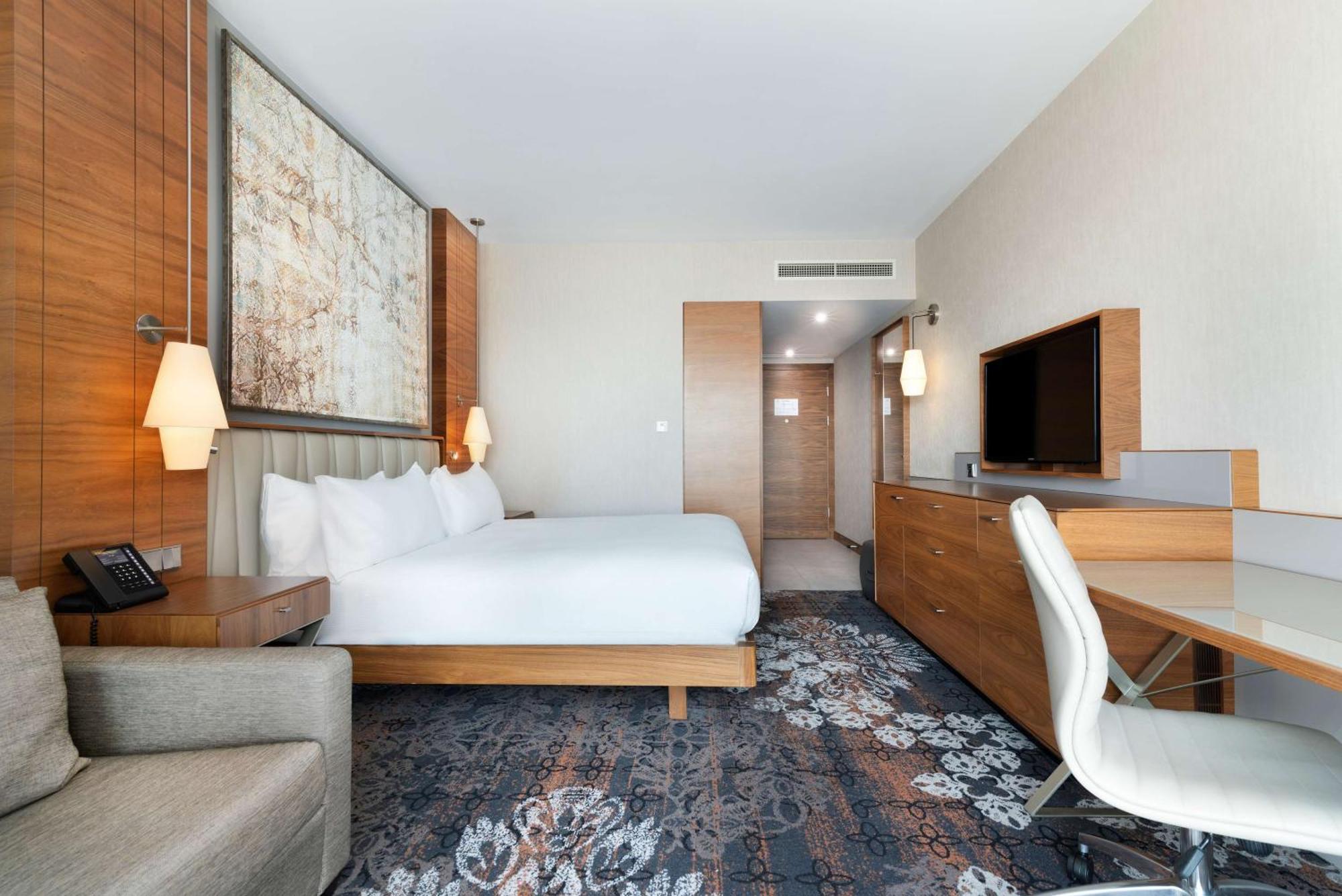 Doubletree By Hilton Hotel&convention Center Hotel 4*