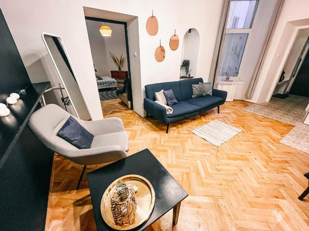 Apartament Karmelicka *