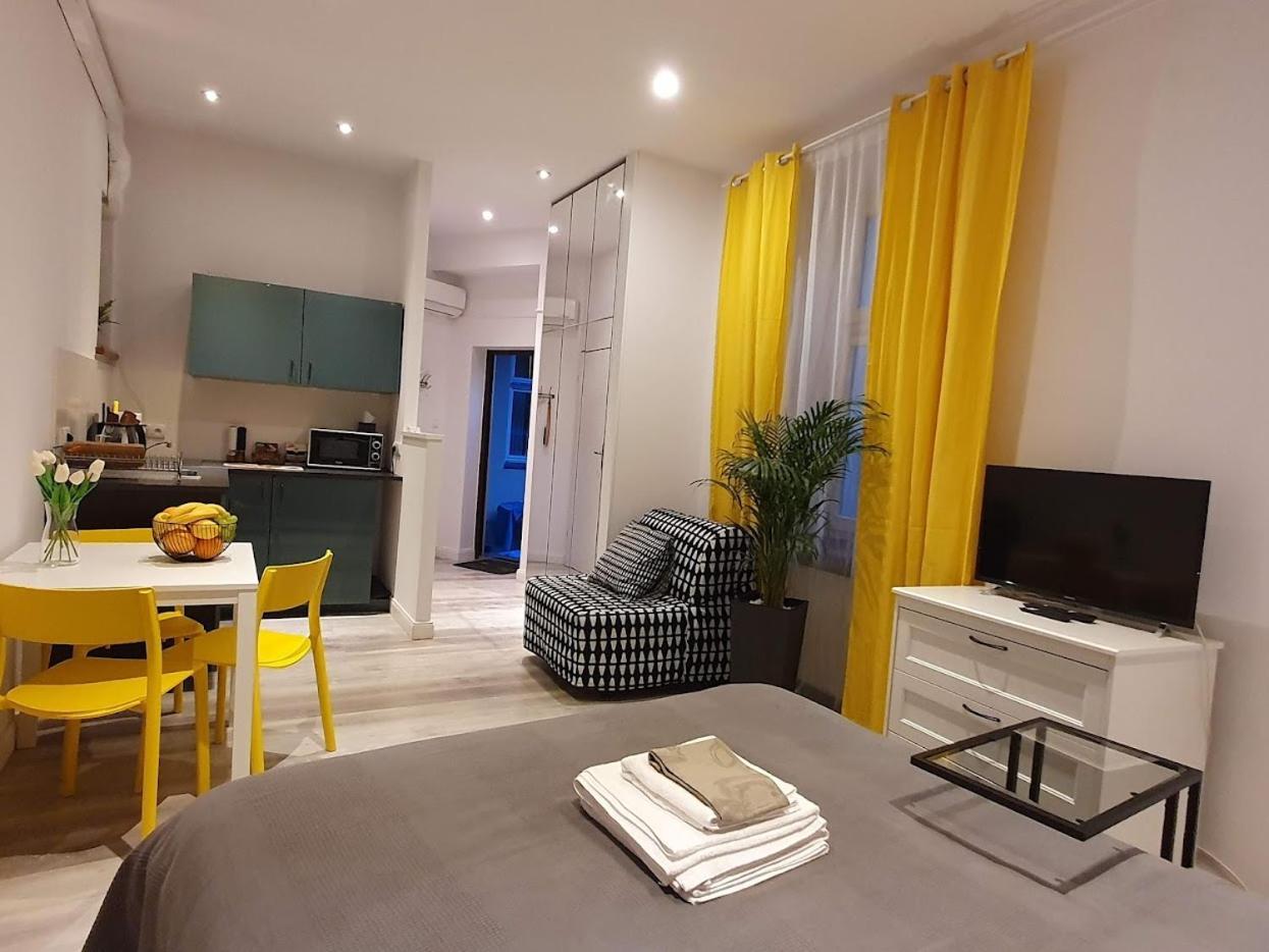 Apartamento L-2 Center O&p Apartfamily *