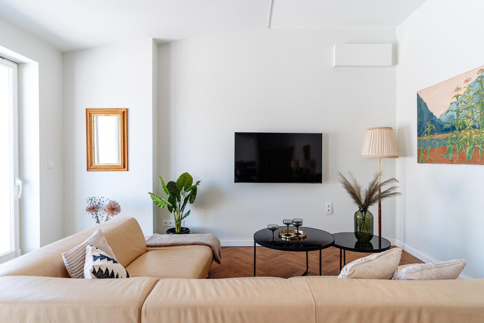 Apartment Art Palace - Loftaffair Collection *