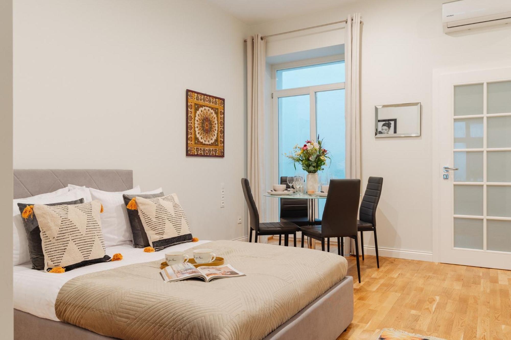 Apartment Art Palace - Loftaffair Collection