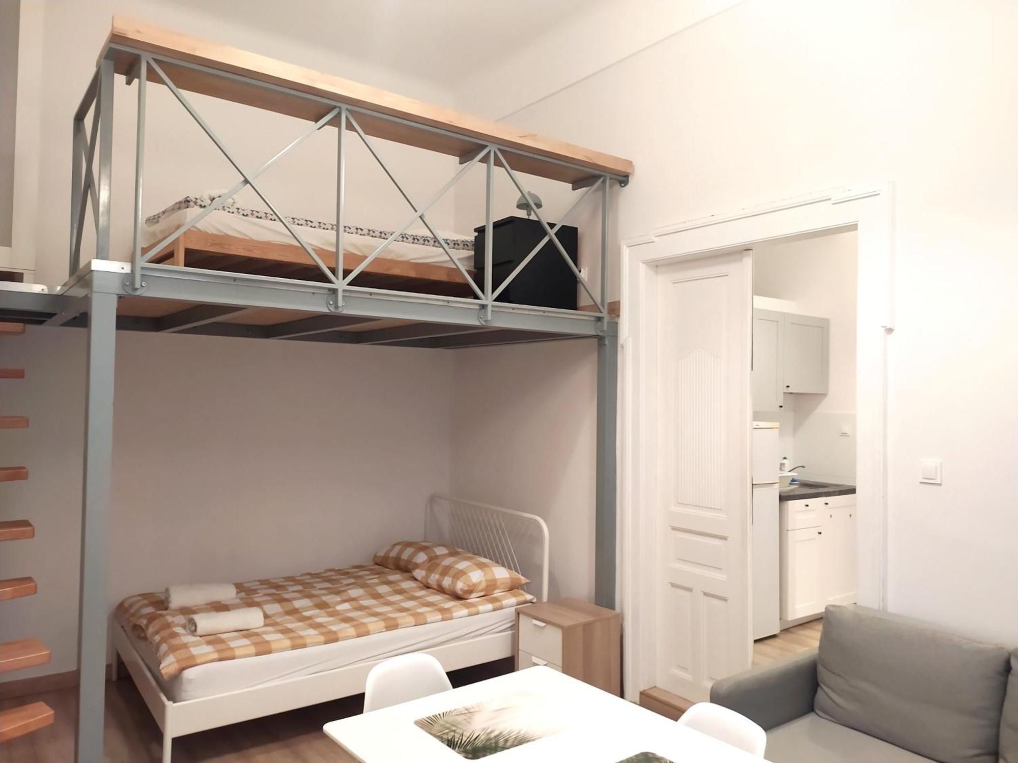 Aparthotel Roller *
