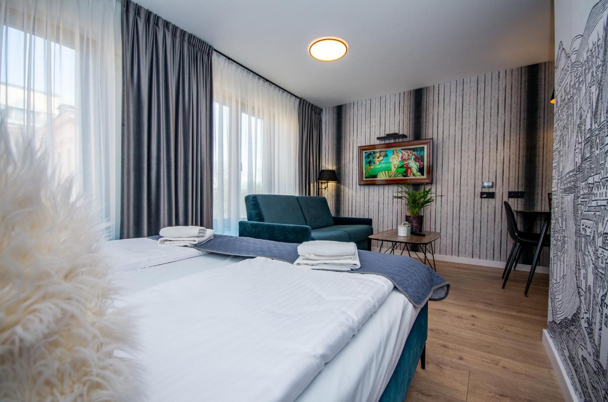 Inpoint Drive - Stay&park Free Aparthotel *