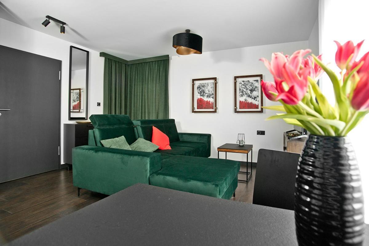 Near Sanktuarium Beautiful View And Free Parking Apartment Krakau