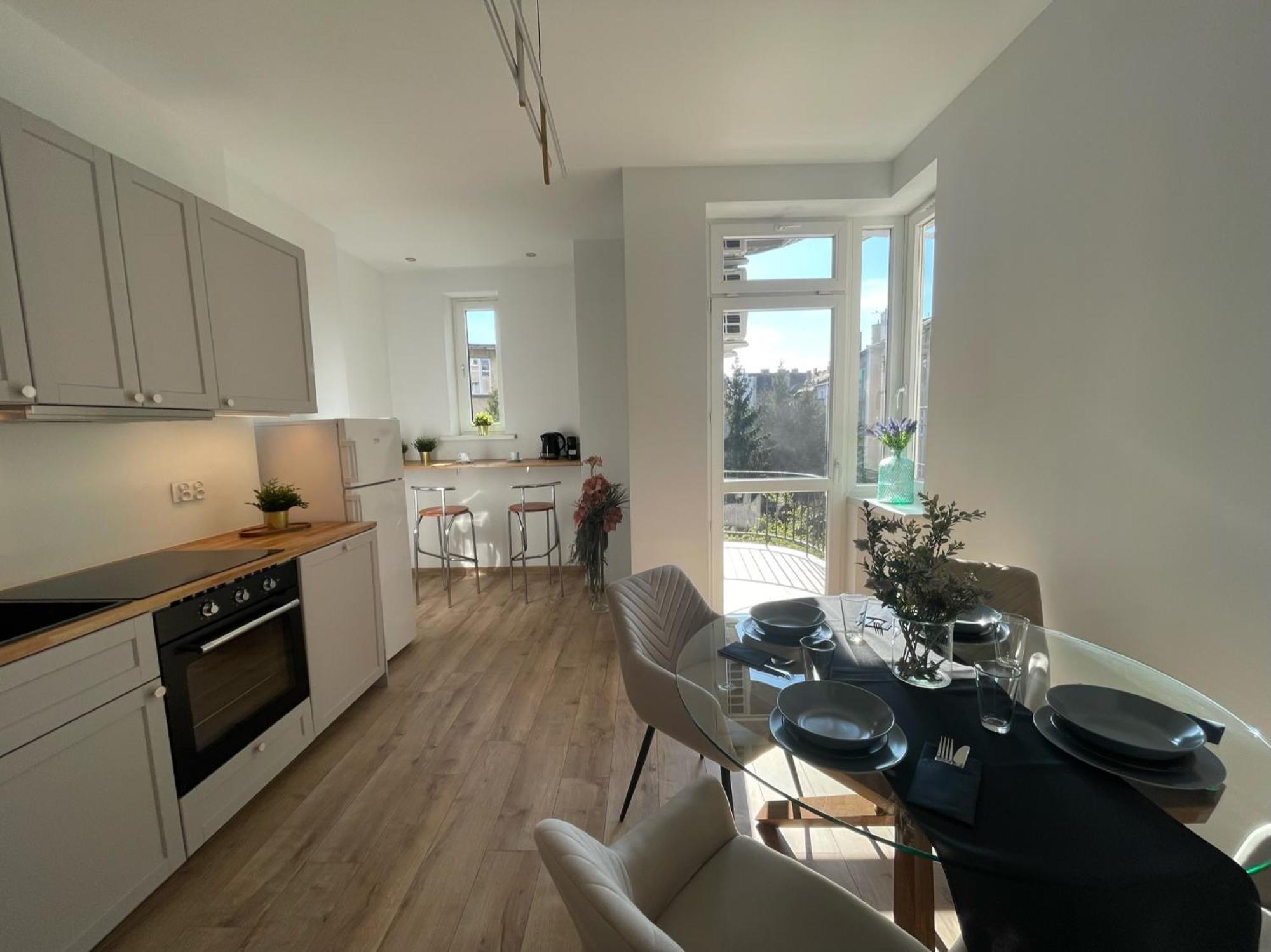 Leo Old Town Appartement *