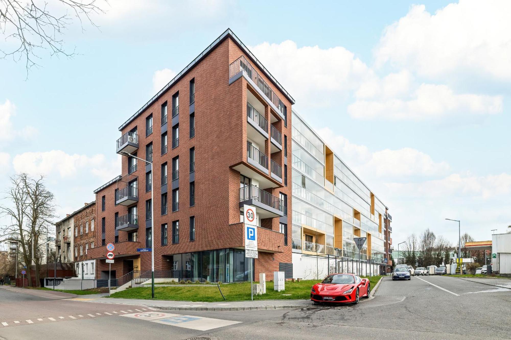 Apartment Cozy Orawska With Balcony By Renters