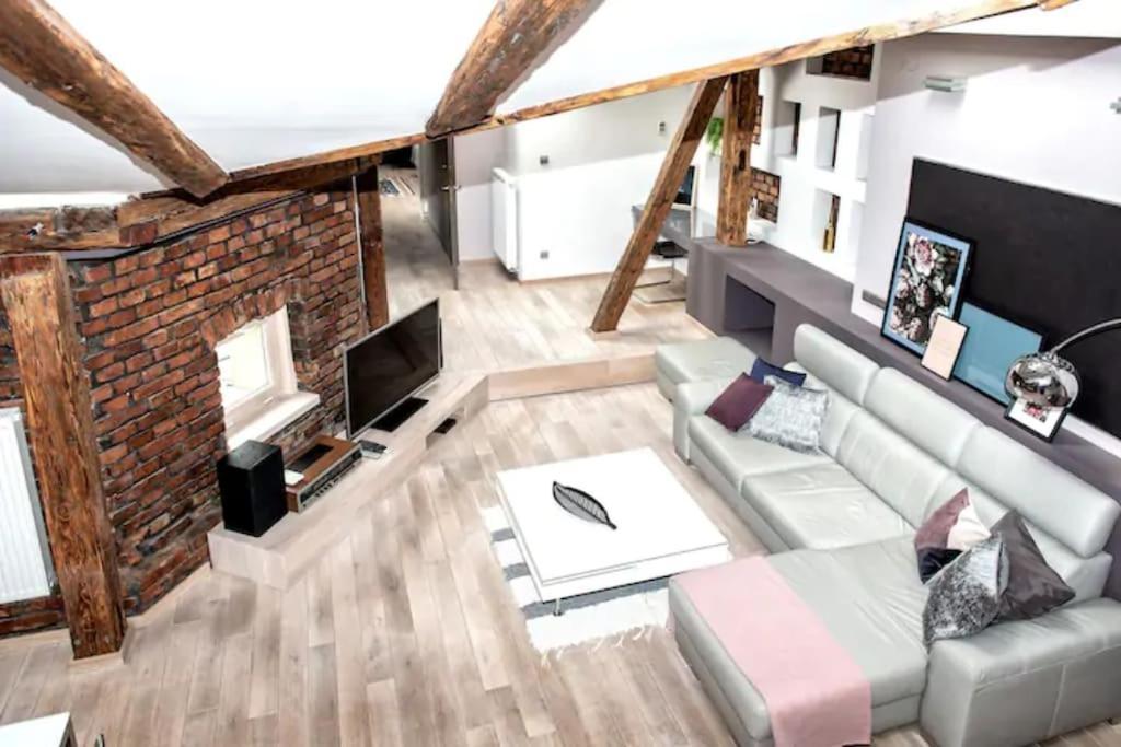 Apartament Exclusive Loft With Sauna, Ac And 3 Bathrooms *