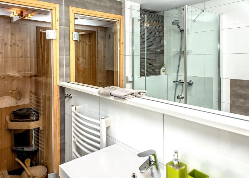 Exclusive Loft With Sauna, Ac And 3 Bathrooms *